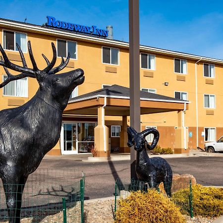 Rodeway Inn Central Колорадо-Спрінгз Екстер'єр фото