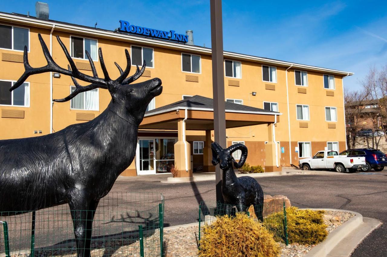 Rodeway Inn Central Колорадо-Спрінгз Екстер'єр фото